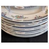 K - Set of 12 Vintage Royal Doulton Cotswold 8.25" Dinner Plates