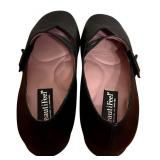 LR - Beautifeel Black Leather Mary Jane Shoes Size 37 and Brown Leather Gloves