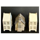 FR - Set of 3 Decorative Ceramic Village Houses, 6 Inch Tall