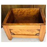 FR - Antique Wooden Storage Box with Decorative Carved Sides