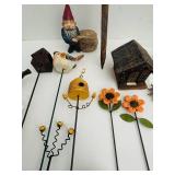 FR - Fairy Garden Accessories Collection with Figurines, Houses, and Decorative Stakes