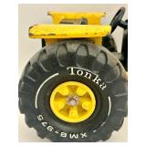 FR - Vintage Tonka XMB-975 Yellow Metal Front Loader Toy Tractor