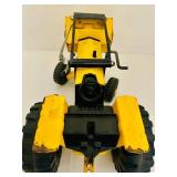 FR - Vintage Tonka XMB-975 Yellow Metal Front Loader Toy Tractor