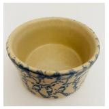 FR - Pair of Blue Vintage Spongeware Pottery Crocks