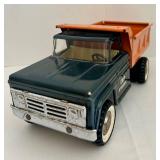 FR - Vintage Structo Hydraulic Pressed Steel Dump Truck