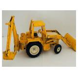 FR - Vintage International Yellow Toy Backhoe Loader 8 Inch