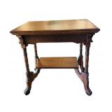 FR - Antique Victorian Era Oak Occasion Side Table or Entryway Accent Table
