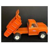 FR - Vintage 14-Inch Tonka Orange Dump Truck Toy