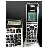 FR - Panasonic KX-TGF970 Cordless Phone System with 4 Handsets and Base