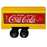 FR - Vintage Die-Cast Coca-Cola Delivery Truck Collectible
