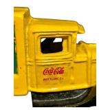 FR - Vintage Die-Cast Coca-Cola Delivery Truck Collectible