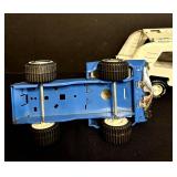 FR - Vintage Tonka Car Carrier Hauler Blue and White Pressed Steel
