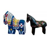 FR - Collection of 8 Animal Figurines including Hand-Painted Birds, Turtle, Horses and Dala Horses