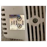 LL - Desk Fan and Fellowes 546C-2 Paper Shredder Set