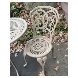G - Vintage Cast Aluminum Patio Bistro Table and 2 Chairs Set