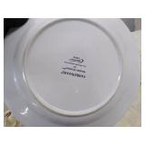 Dish Set with Plates and Bowls