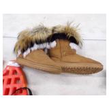 Vintage Phone, Spanish and US Ceramic Solders, Snow Boots and Snow Shoes