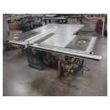 Delta 10" Tilting Arbor Tablesaw wi...