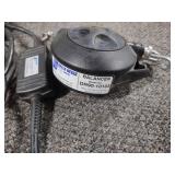 (3) Electric Drivers & Tool Balance...