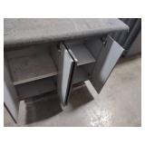 Carpet Top Rolling Work Station...