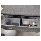 Carpet Top Rolling Work Station...