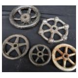 LOT OF VINTAGE CAST IRON VALVE HANDLES