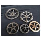 LOT OF VINTAGE CAST IRON VALVE HANDLES