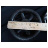 LOT OF VINTAGE CAST IRON VALVE HANDLES