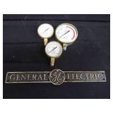 VINTAGE COLLECTIBLES