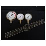 VINTAGE COLLECTIBLES