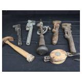 ANTIQUE BLOCK AND TACKLE PLUS