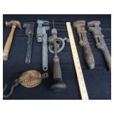 ANTIQUE BLOCK AND TACKLE PLUS