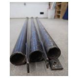 3 METAL SUPPORT POSTS