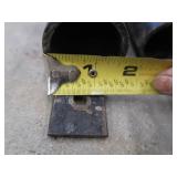 3 METAL SUPPORT POSTS