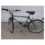 MENS MOUNTAIN TRACK 820