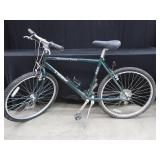 MENS MOUNTAIN TRACK 820