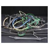LG LOT OF ASSORTED BUNGEE STRAPS