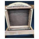 VINTAGE MODE CRAFT CHAIR