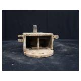 VINTAGE SCREW JACK / CRANK FOR HAY LOFT DOOR