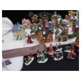 HUGE LOT: CHRISTMAS VILLAGE
