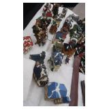 HUGE LOT: CHRISTMAS VILLAGE