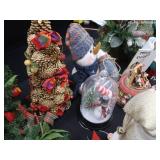 VINTAGE CHRISTMAS DECOR LOT