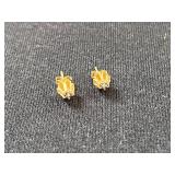 14K Gold Stud Earrings 1.06 Grams
