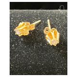14K Gold Stud Earrings 1.06 Grams