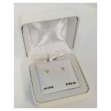 1/8 CTTW Diamond Stud Earrings in Gold Setting