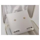 1/8 CTTW Diamond Stud Earrings in Gold Setting