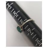 Vintage Silver Ring with Malachite Stone