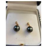 14K Gold Cultured Tahitian Pearl Necklace and Earrings Set