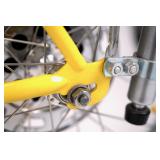 1968 Schwinn Sting-Ray Lemon Peeler Krate Bicycle