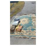 8x10 Rug and Misc Linens